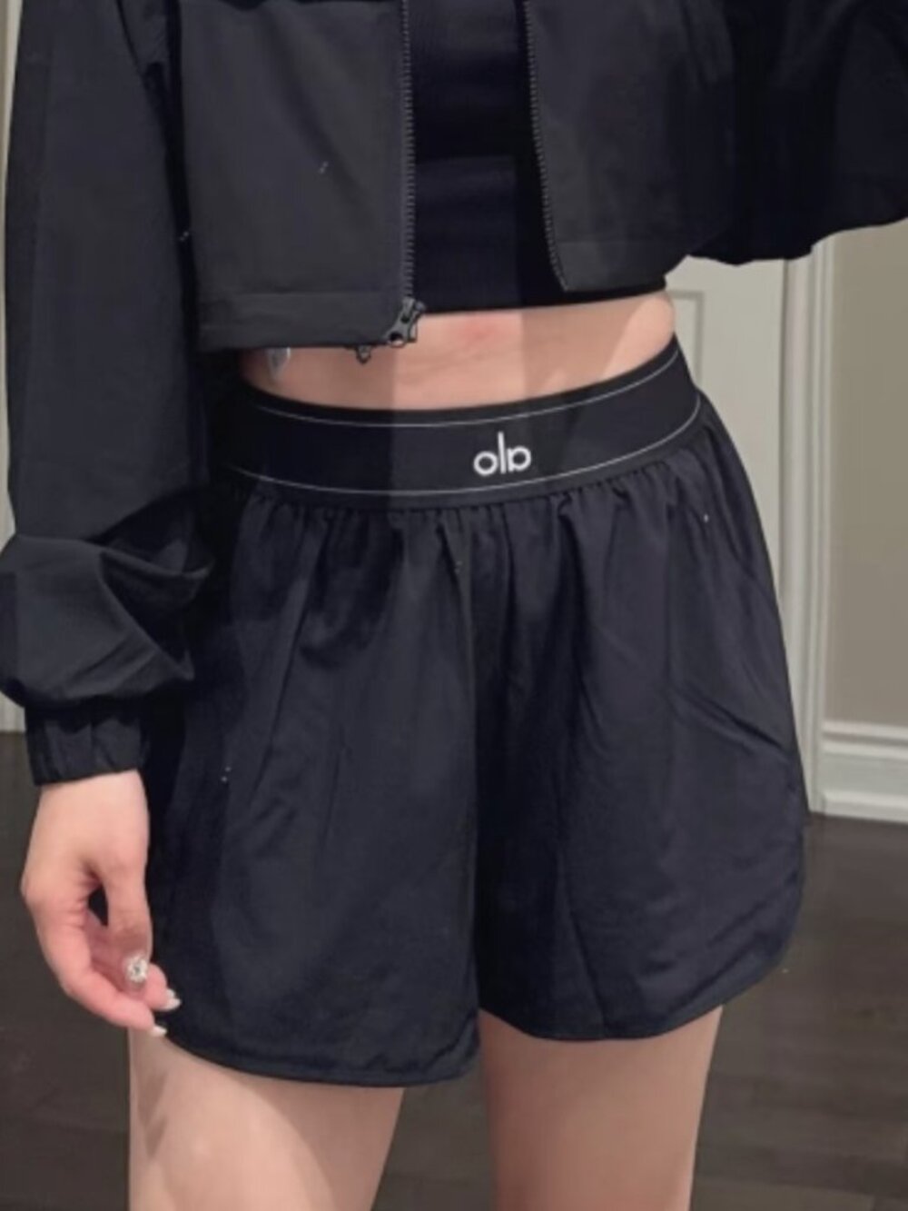 NWT Alo Yoga Match Point Short Black🖤Athleisure Chic Everyday Style🥇